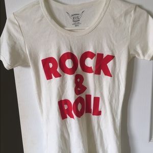 NWOT-bandit brand 100% cotton tshirt